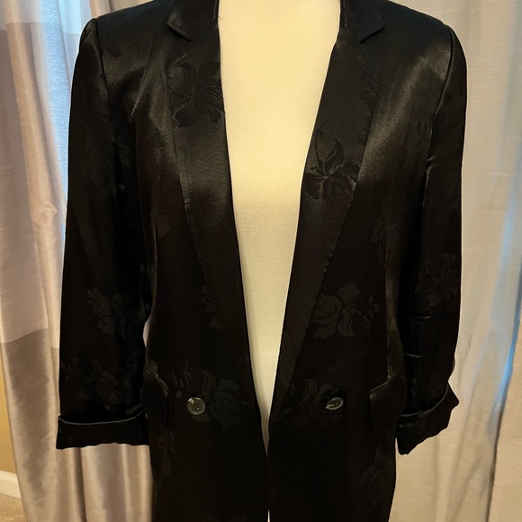 1 State Black Rose Print Blazer - Picture 6 of 8